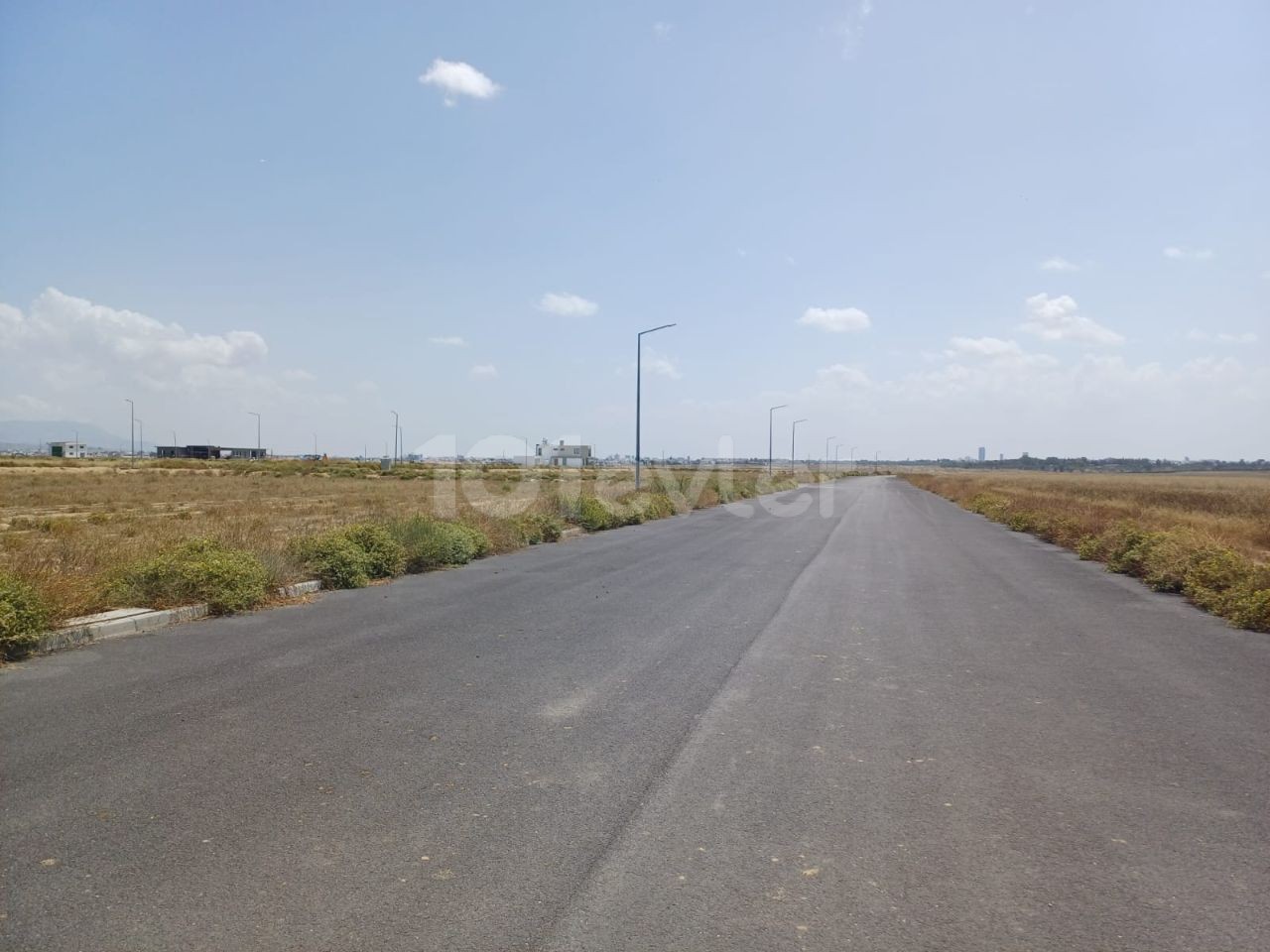 LAND FOR SALE IN NICOSIA YENİKENT REGION SUITABLE FOR DETACHED HOUSE CONSTRUCTION