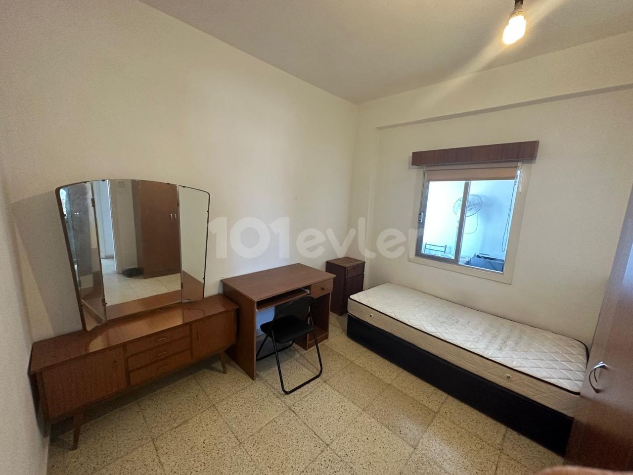 FLAT FOR RENT TO STUDENT IN KÜÇÜK KAYMAKLI AREA