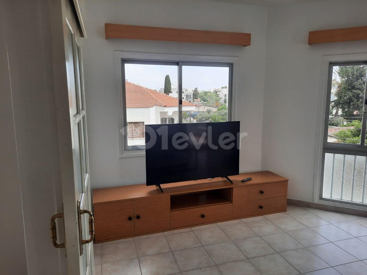 FLAT FOR RENT IN A CENTRAL LOCATION IN MARMARA REGION