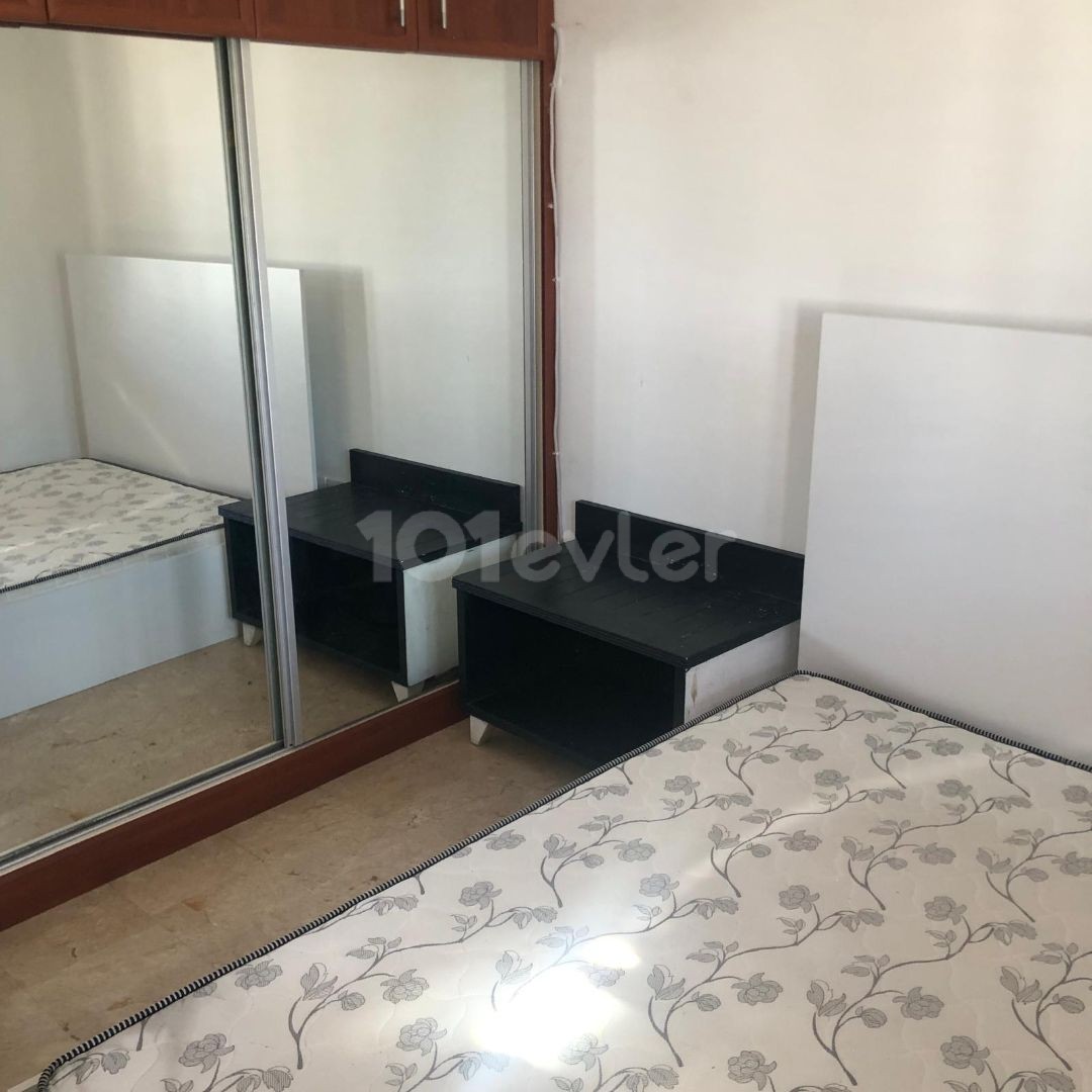 3-ZIMMER-WOHNUNG ZU VERMIETEN IN DER REGION NICOSIA MARMARA