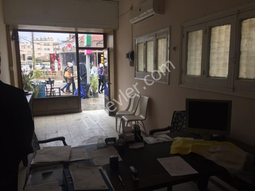 خانه مستقل برای فروش in Köşklüçiftlik, نیکوزیا