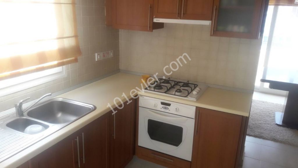 LEFKOŞA GÖNYELİ' 3+1 FULL EŞYALI 2200 TL KİRALIK DAİRE