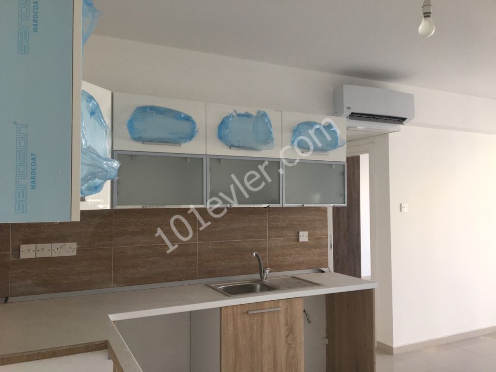 GİRNE’DE 2+1 SATILIK LÜKS SIFIR DAİRE 70.000 STG