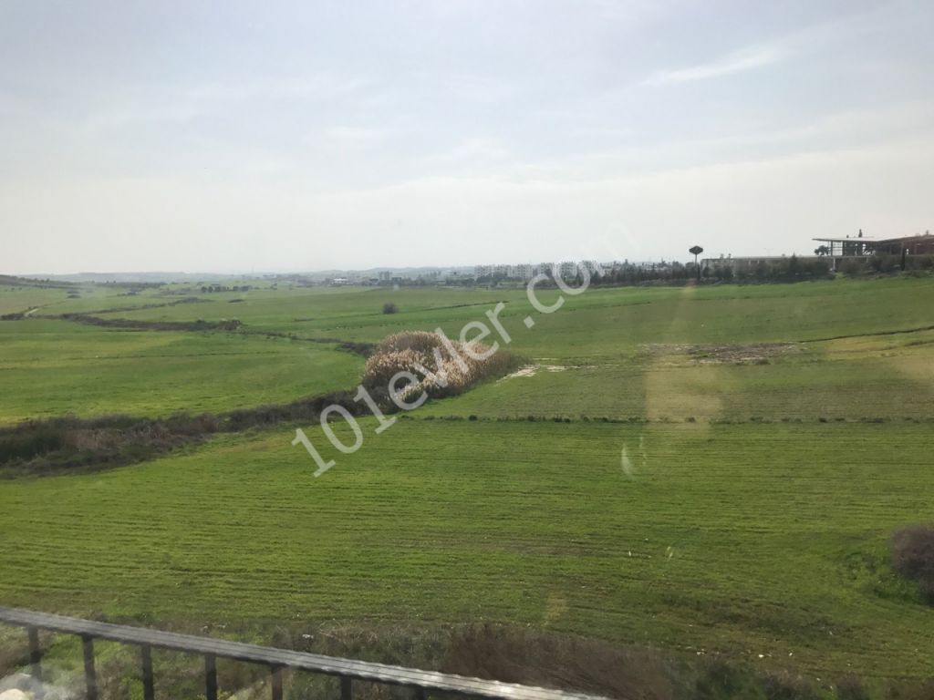 GİRNE BOĞAZ’DA 3+1 130 m2 TÜRK MALI 57,500 STG SATILIK DAİRE