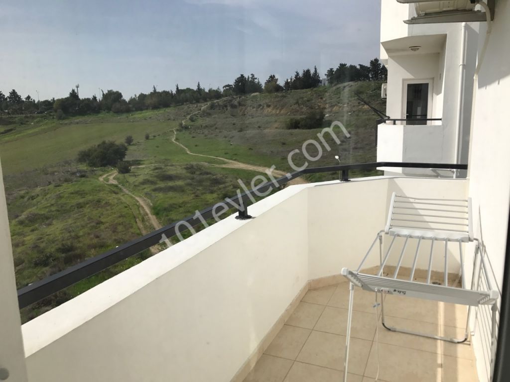 GİRNE BOĞAZ’DA 3+1 130 m2 TÜRK MALI 57,500 STG SATILIK DAİRE