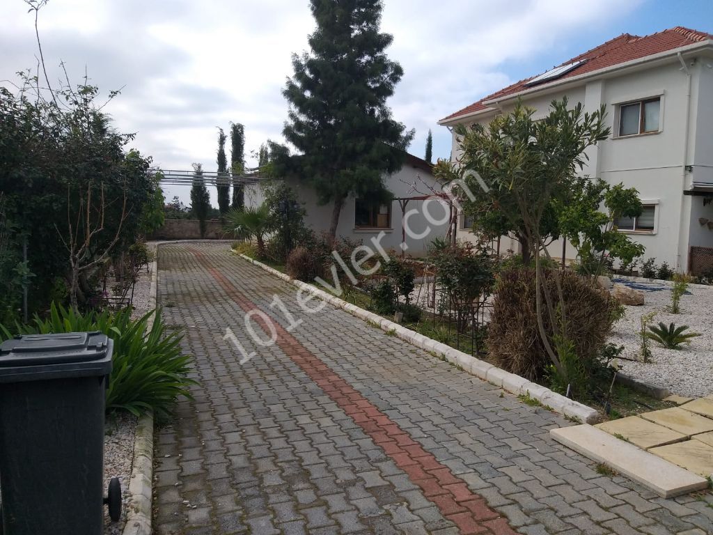 4 bedroom for sale in Çatalköy, Kyrenia