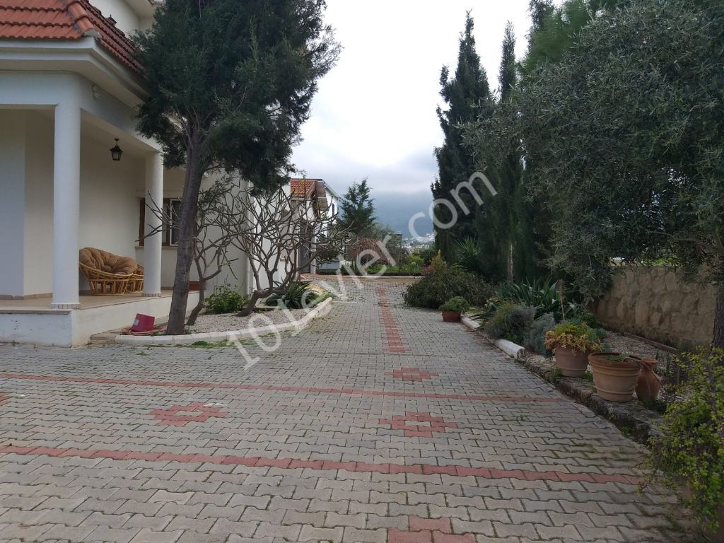 4 bedroom for sale in Çatalköy, Kyrenia