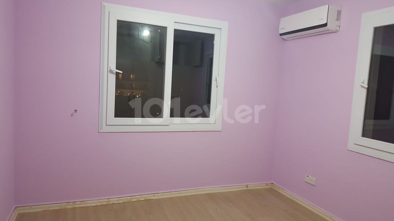 Girne, Zeytinlik Bölgesinde Satılık 1+1 Apartman Dairesi