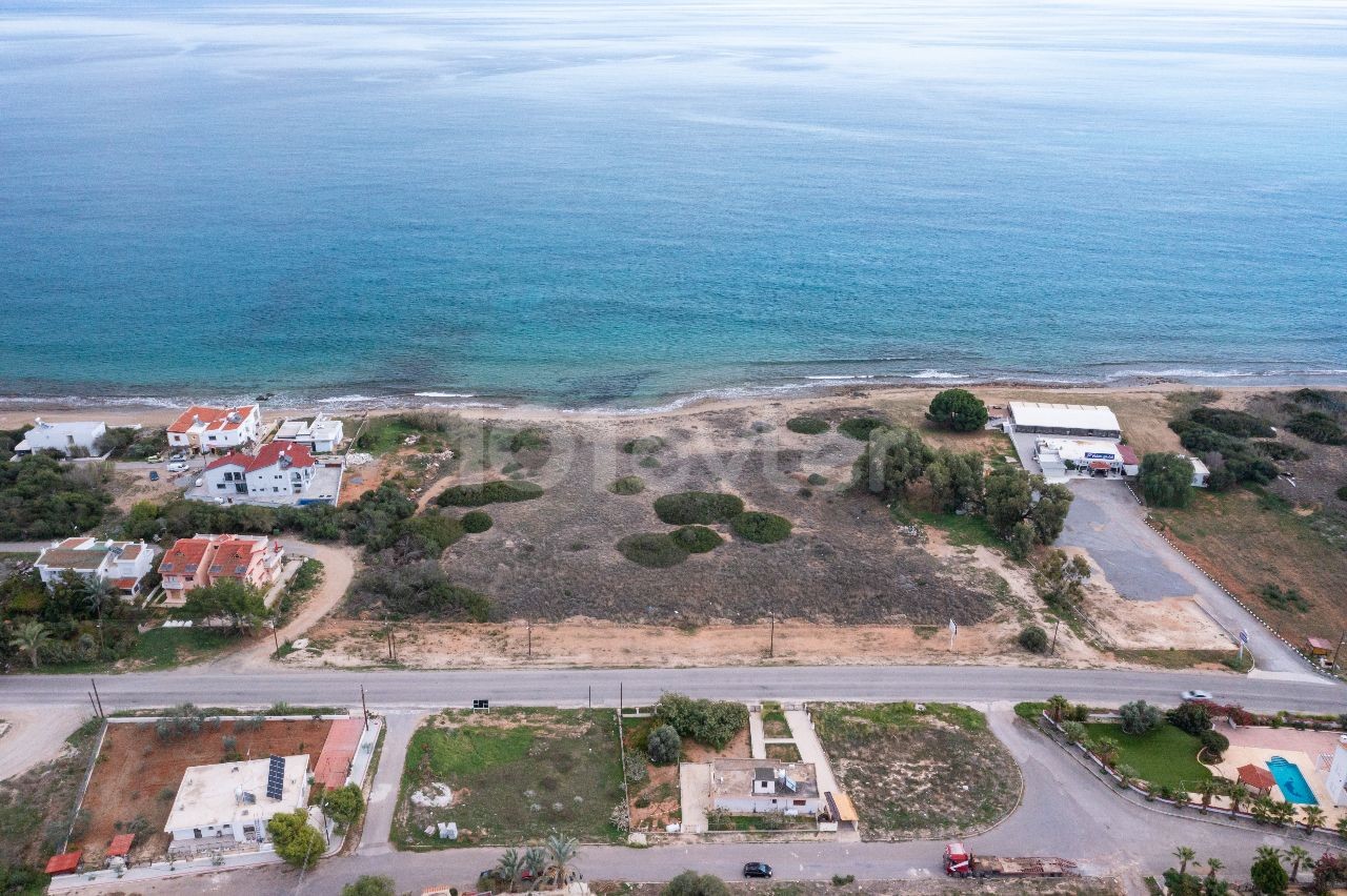 Grundstück zum Verkauf mit perfektem Meerblick in Iskele