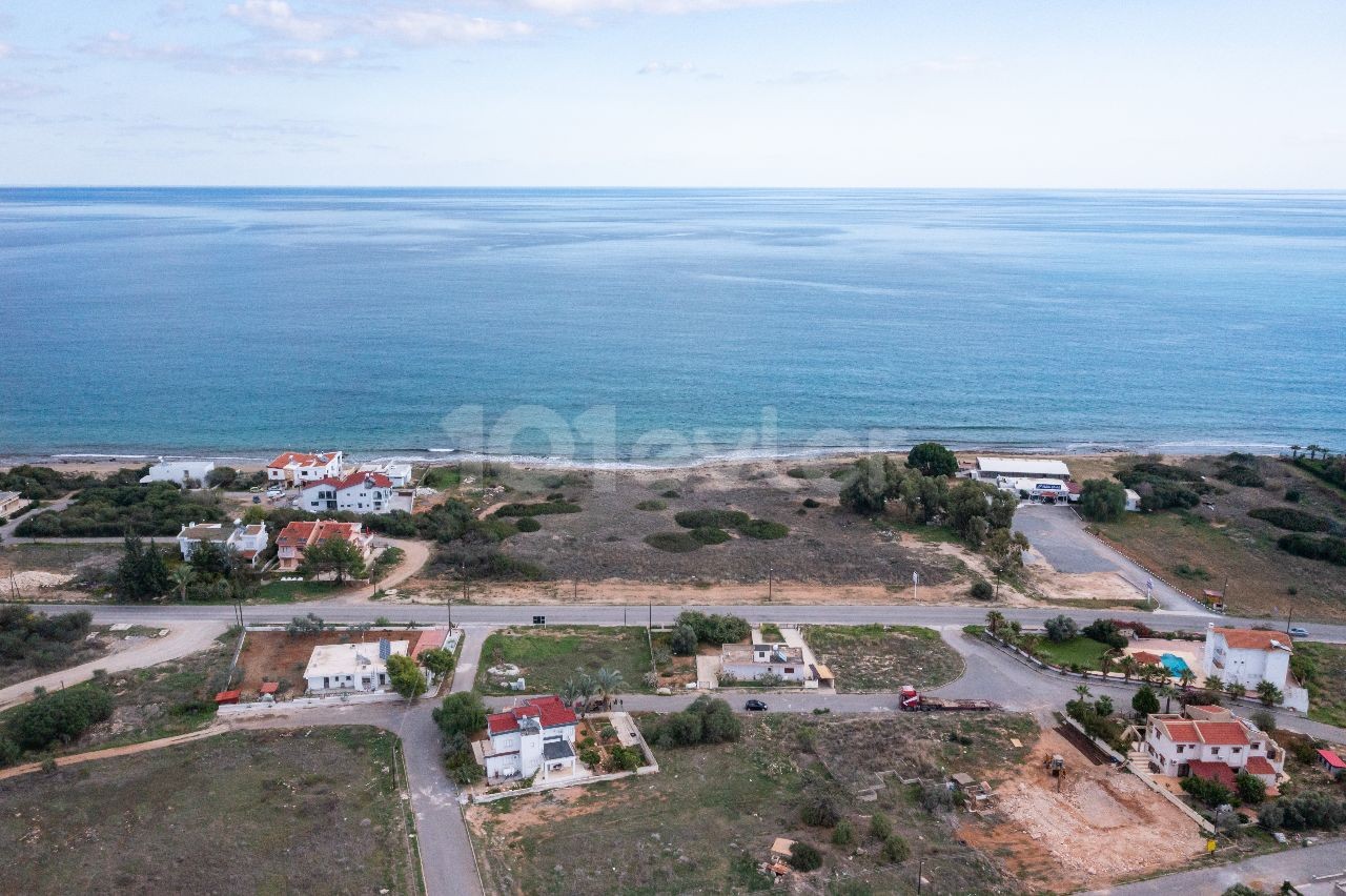 Grundstück zum Verkauf mit perfektem Meerblick in Iskele