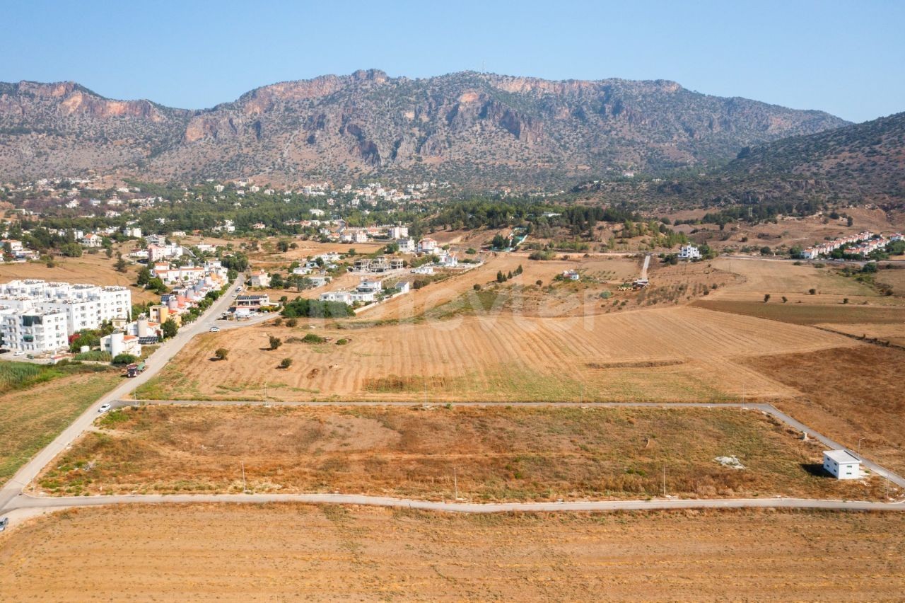 Plots with Turkish Heads for Sale in Boğazköy, Kyrenia