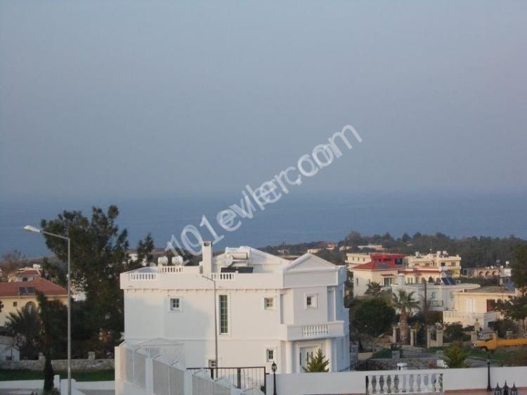 Villa For Sale in Çatalköy, Kyrenia