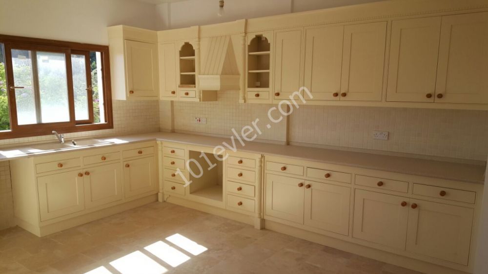 Flat For Sale in Malatya, Kyrenia