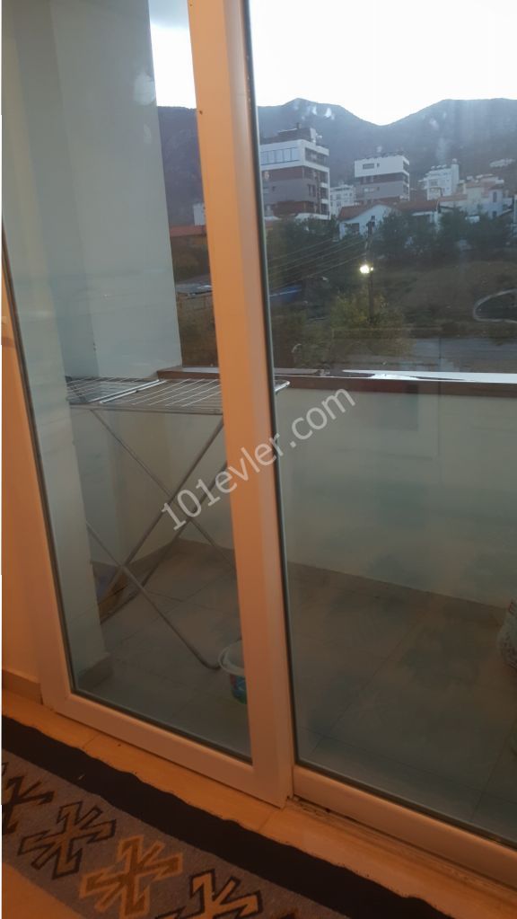 Flat For Sale in Girne Merkez, Kyrenia