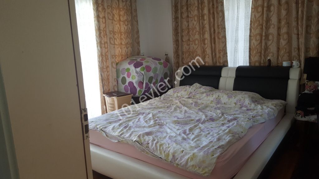 Flat For Sale in Girne Merkez, Kyrenia