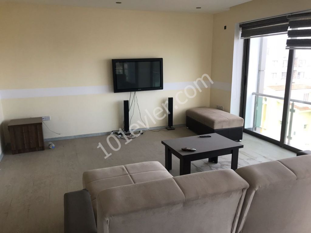 Penthouse For Sale in Girne Merkez, Kyrenia