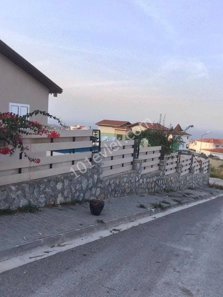 Villa For Sale in Çatalköy, Kyrenia