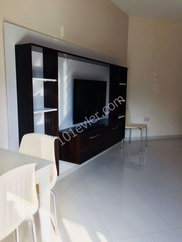 Flat To Rent in Girne Merkez, Kyrenia