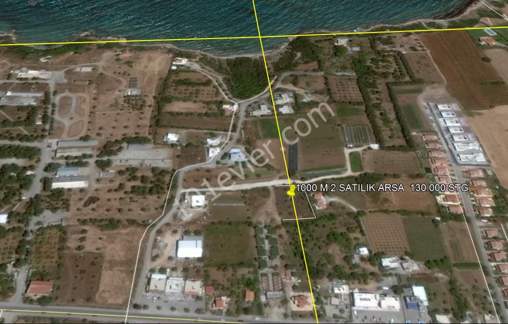 Residential Zoned Plot For Sale in Çatalköy, Kyrenia