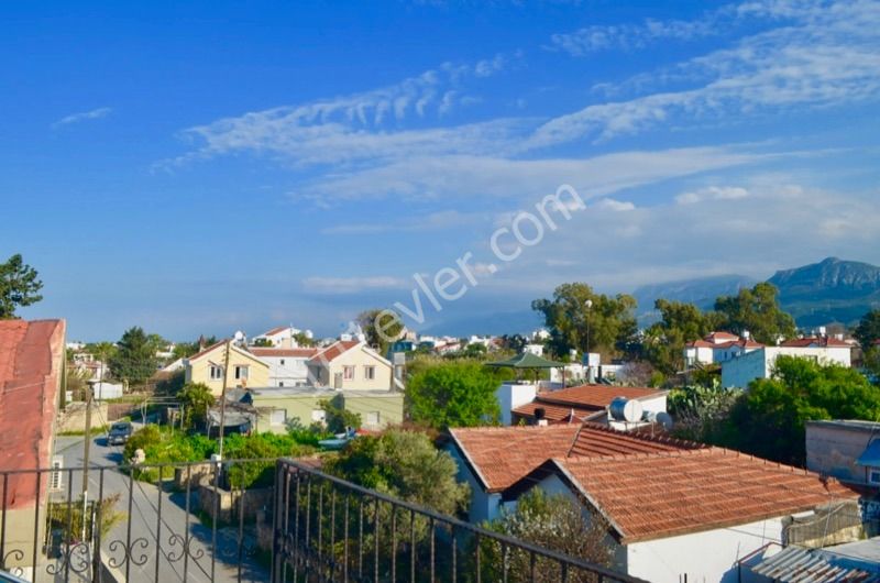 3 bedroom detached house with a sea view!!! Ready Title. 