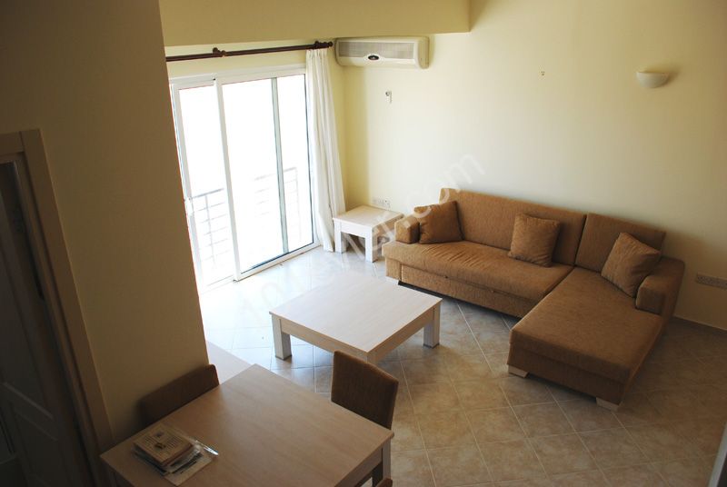 1+1 apartman, Bogazda, Havuzlu sitede. 