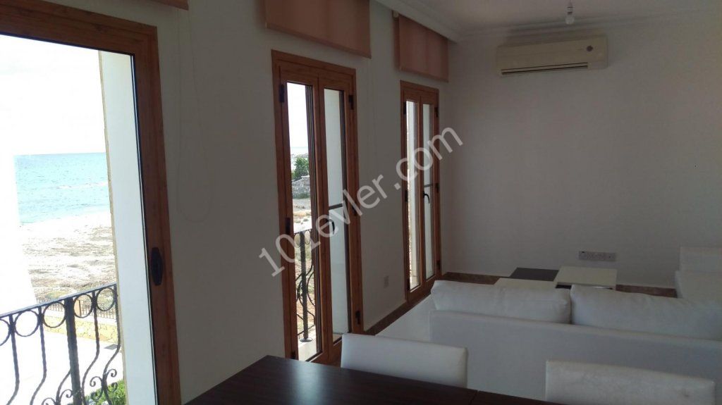 2+1 apartm. 50 m. from the sea, fully furnished, Ready Title. 