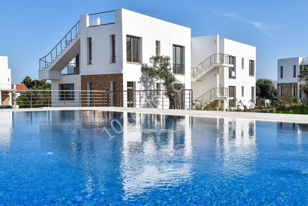 Turkish Title Apartment - 2 Bedroom Penthouse with shared pool in Zeytinlik