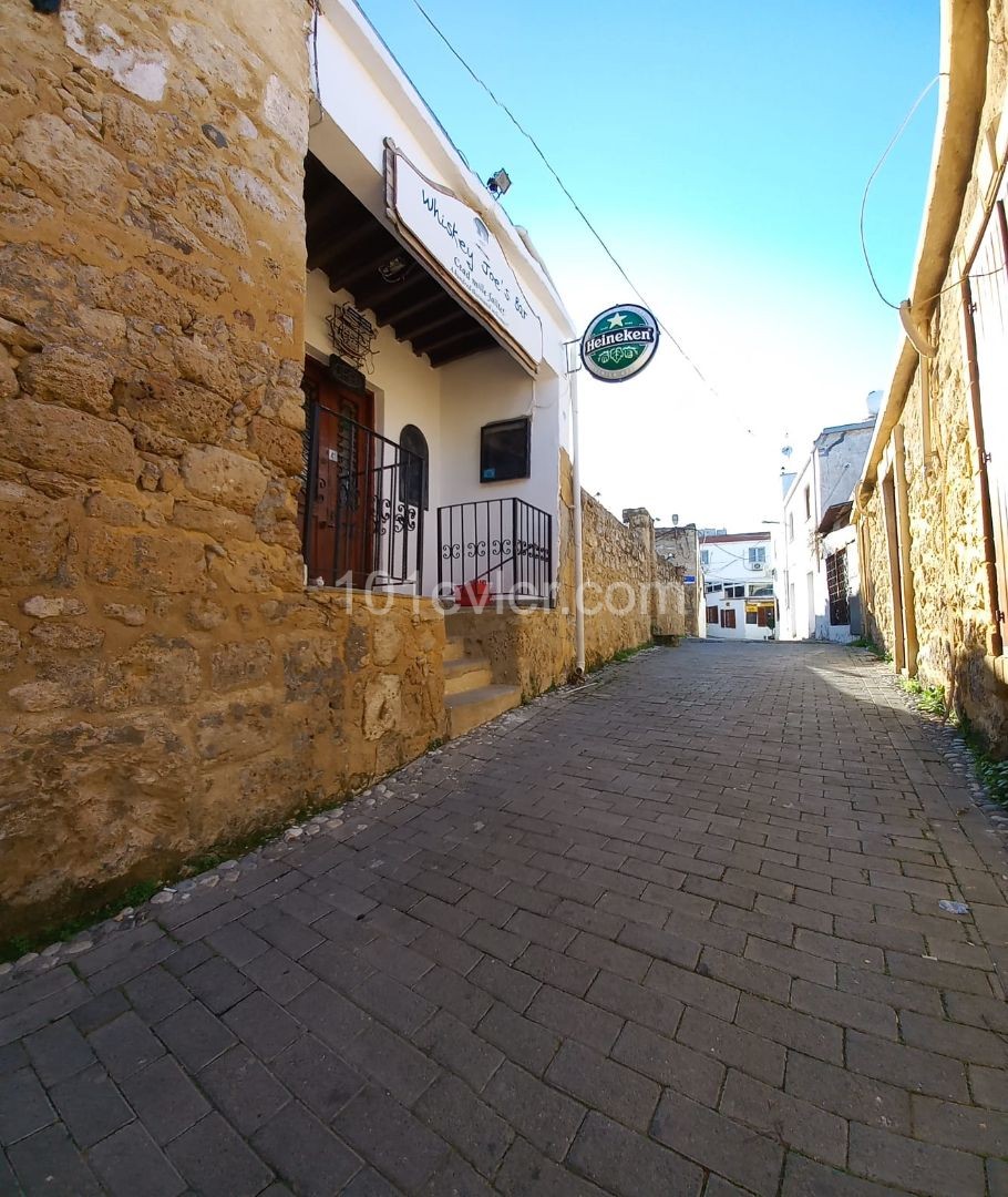 Commercial Property in the Heart to Kyrenia + 1 Bedroom Apartment 