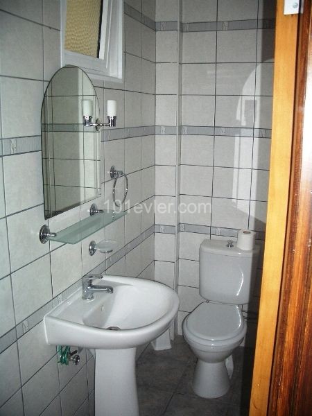 3 Bedroom British Title Apartment in Kyrenia.