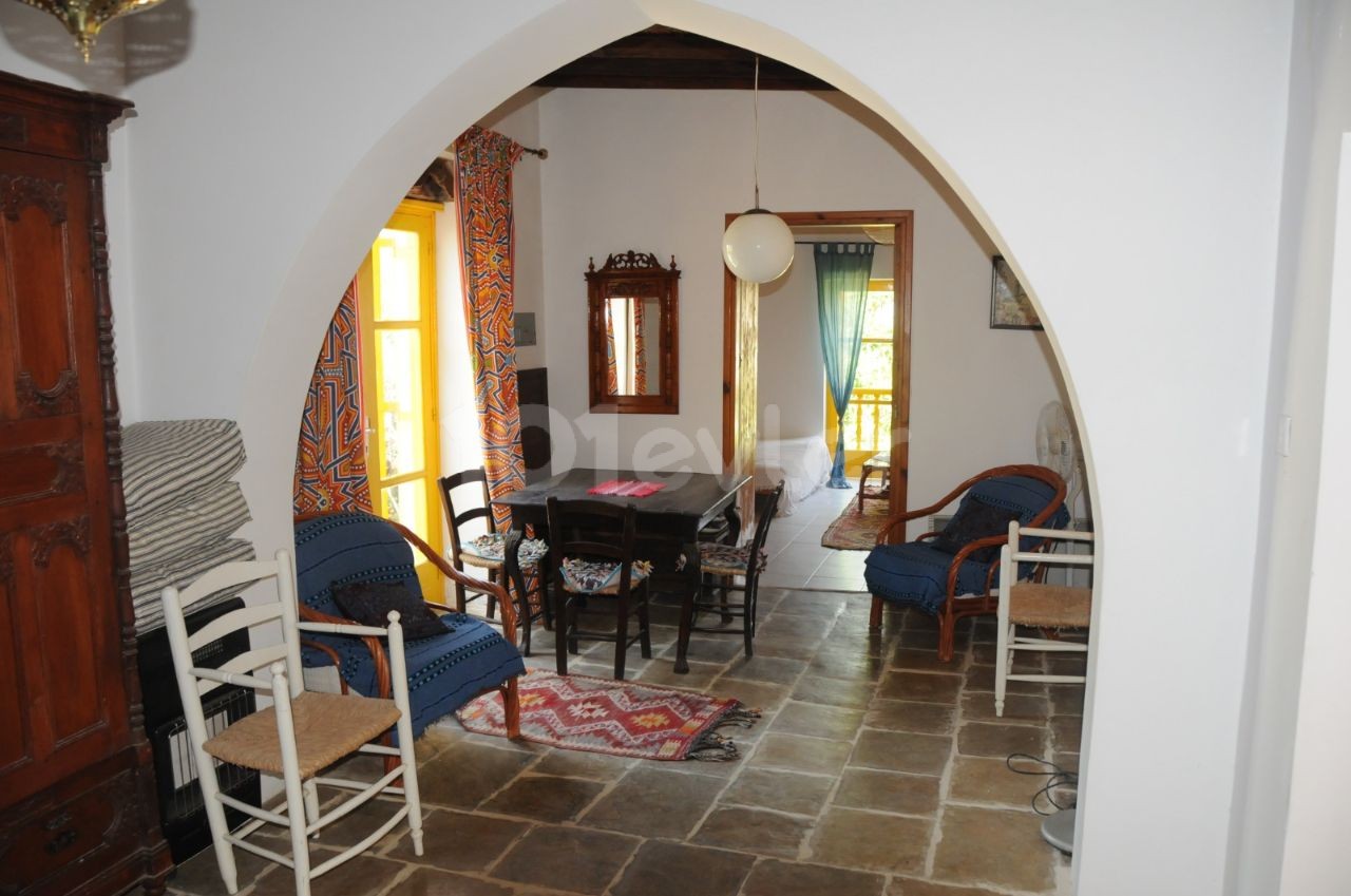 7 Bedroom Mini-Estate in the Heart of Karmi.