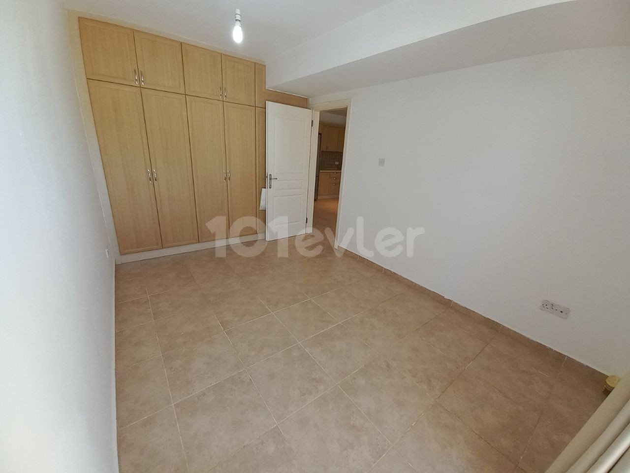 2 Bedroom Turkish Tile Apartment in Ozankoy