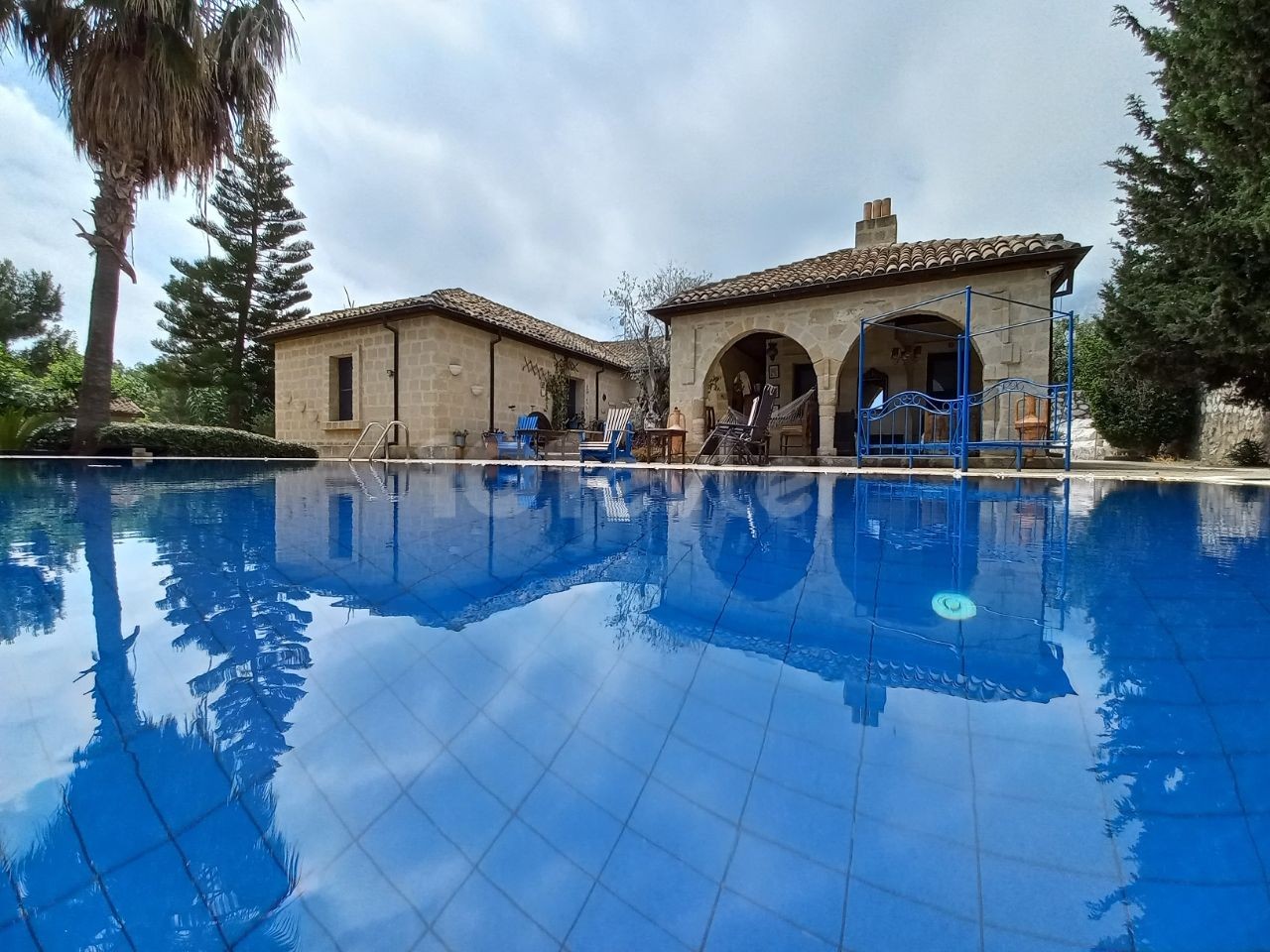 3 Bedroom Luxury Villa in Zeytinlik