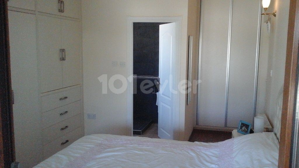 Ozanköyde 5+2 Havuzlu Villa ve Daire