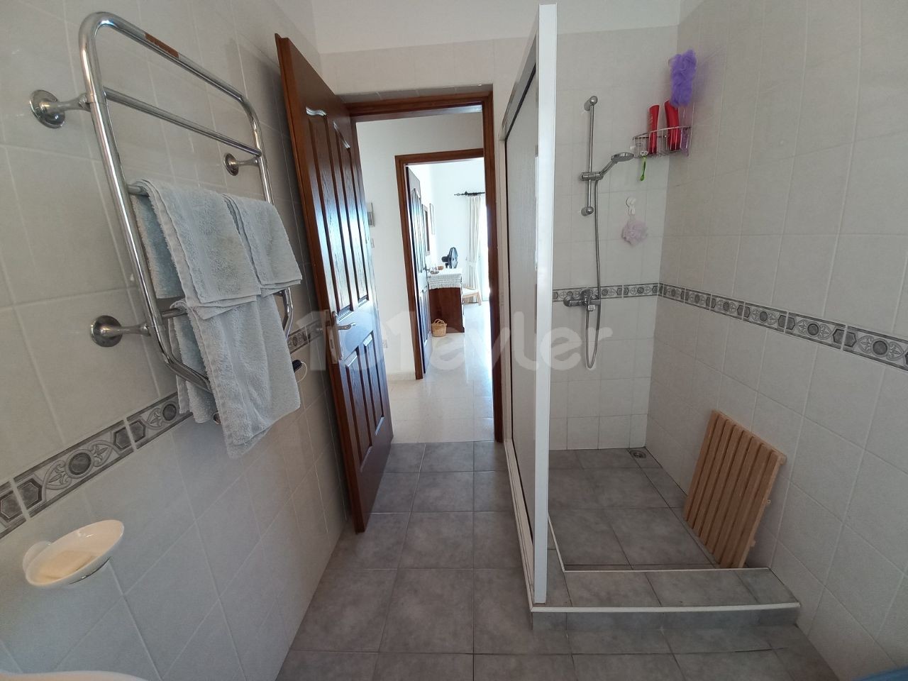 4+1 Villa Mit Pool In Ozanköy ** 