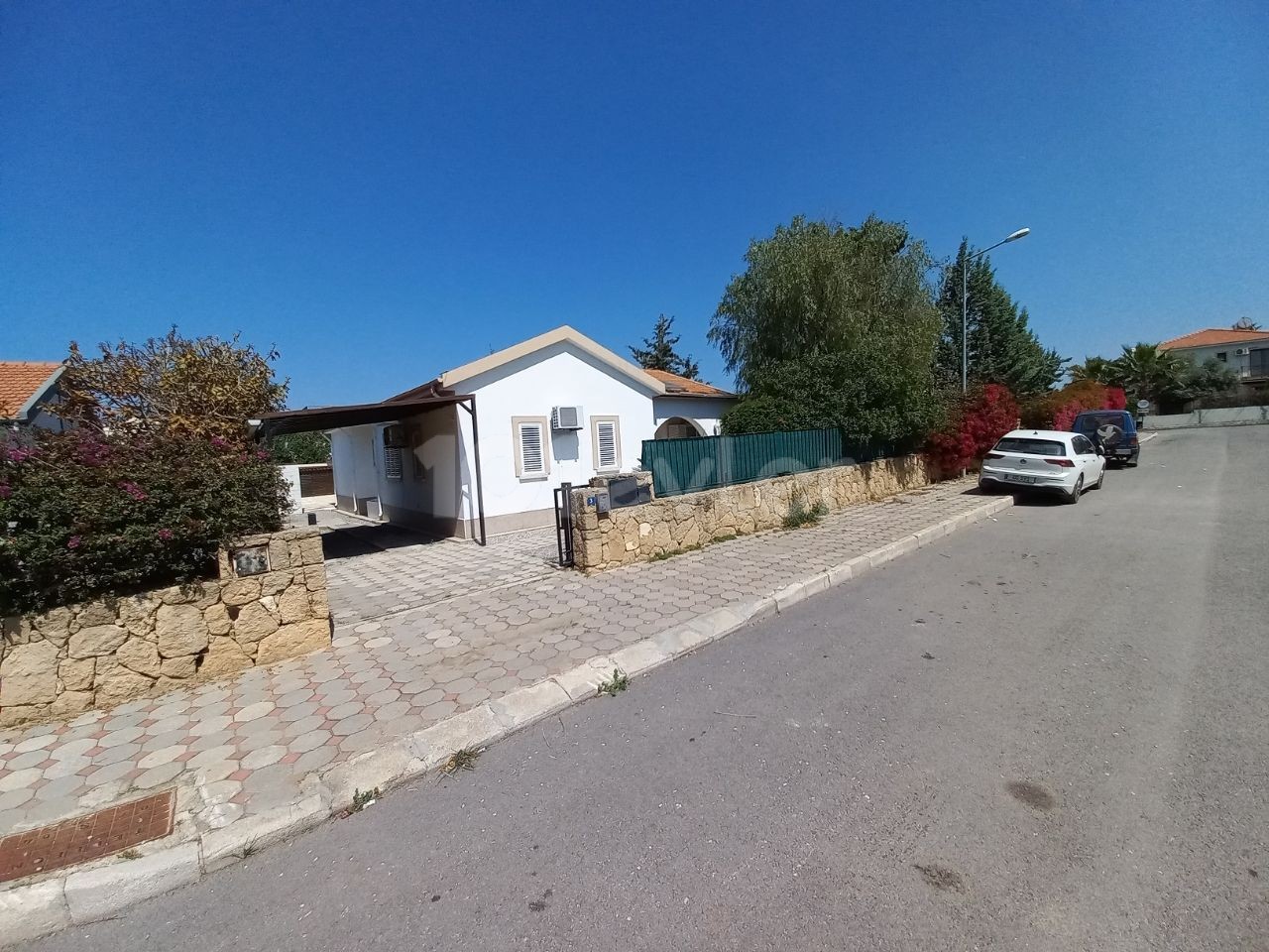 Catalkoyde 3+1 Havuzlu Bungalow