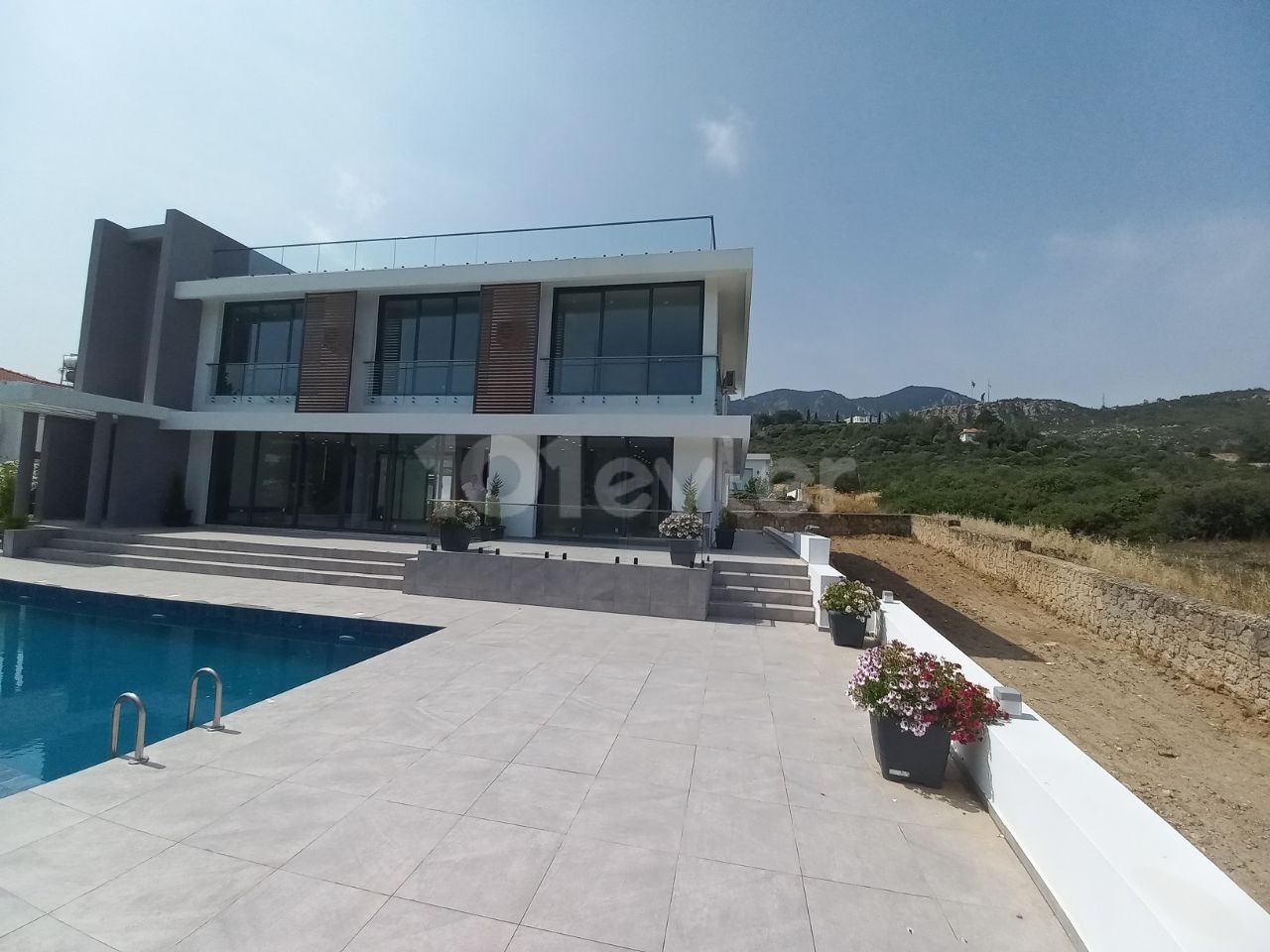 3 Bedroom Luxury Villa in Ciklos!