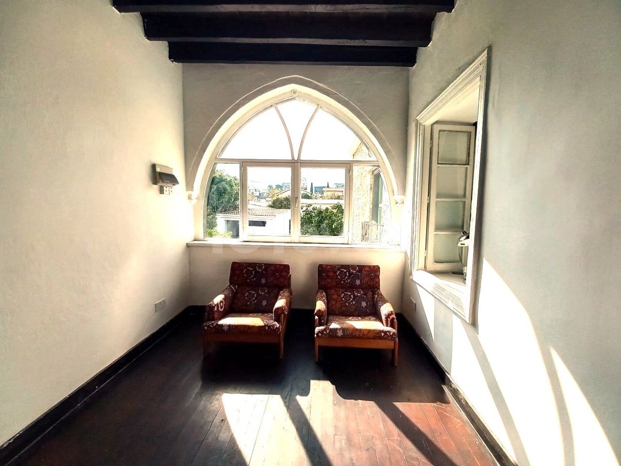 2 Bedroom Traditional Cypriot House in the Turkish Quarter! 