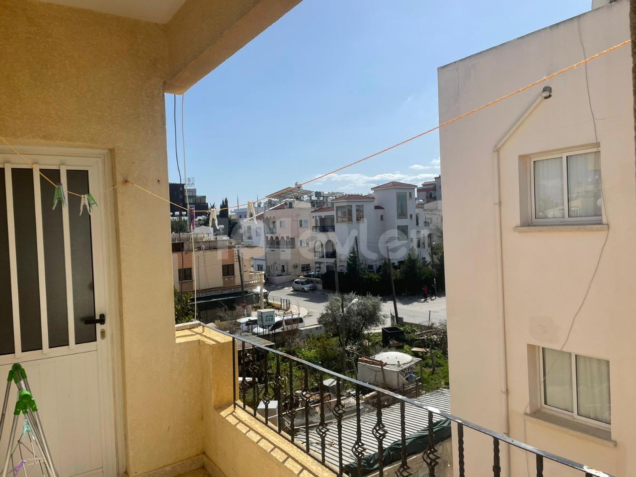 3+2 Wohnungen Zum Verkauf In Famagusta Gülseren ** 