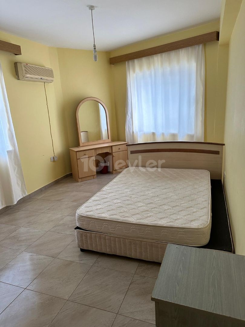 Spacious 3+1 for rent in Gulseren area 