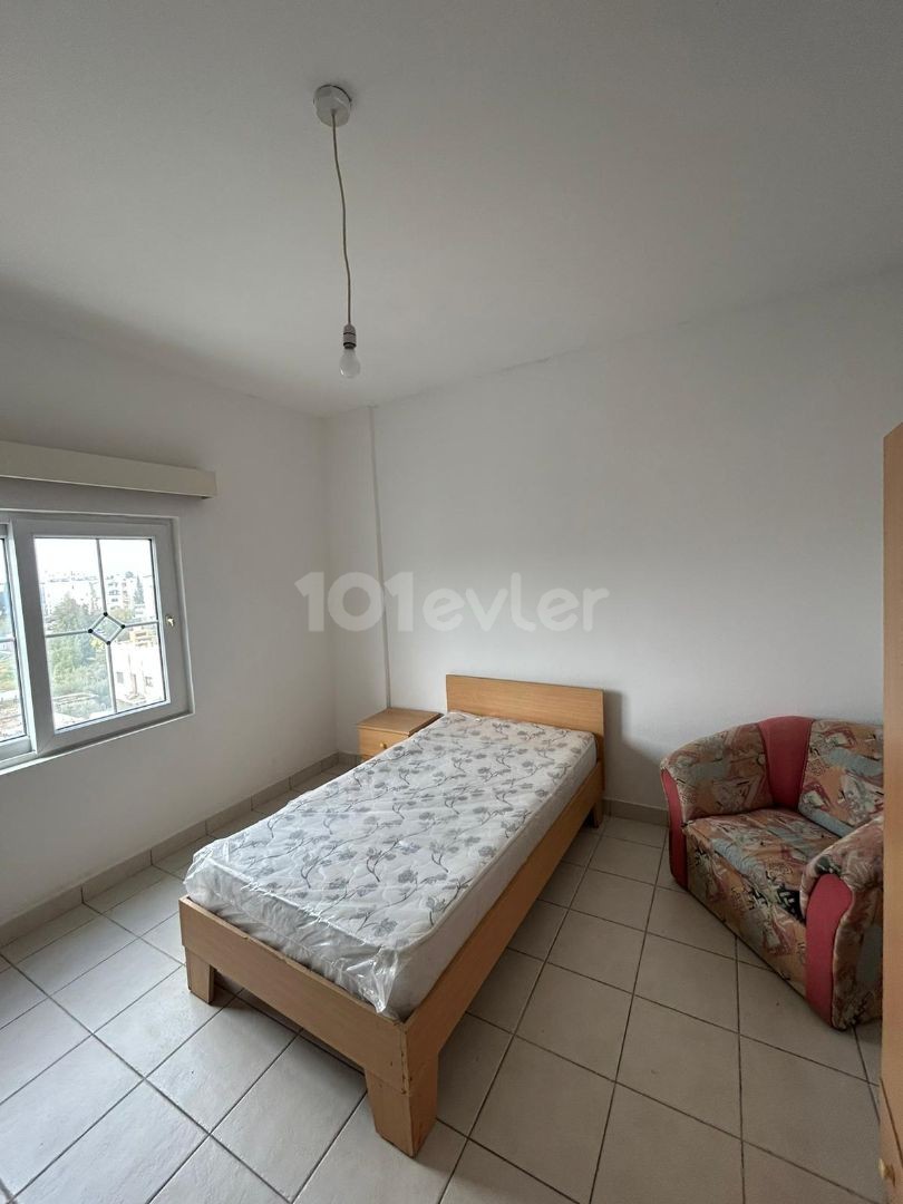 3+1 WOHNUNG MIT TERRASSE ZU VERMIETEN IN DUMLUPINAR, MAGUSA