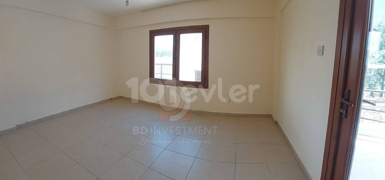 A Spacious Apartment In the Center of Lapta On the Site ** 