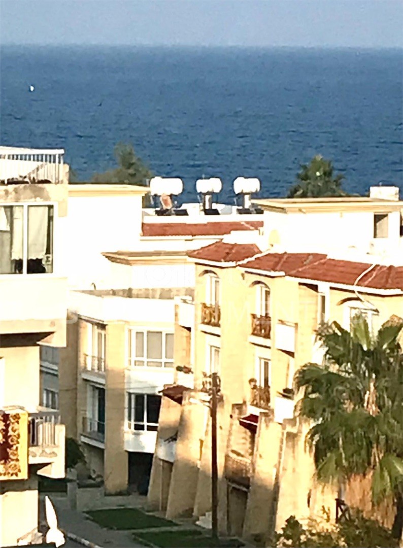 2+1 Flats With Sea View Close To Lord Palace Hotel In Girne