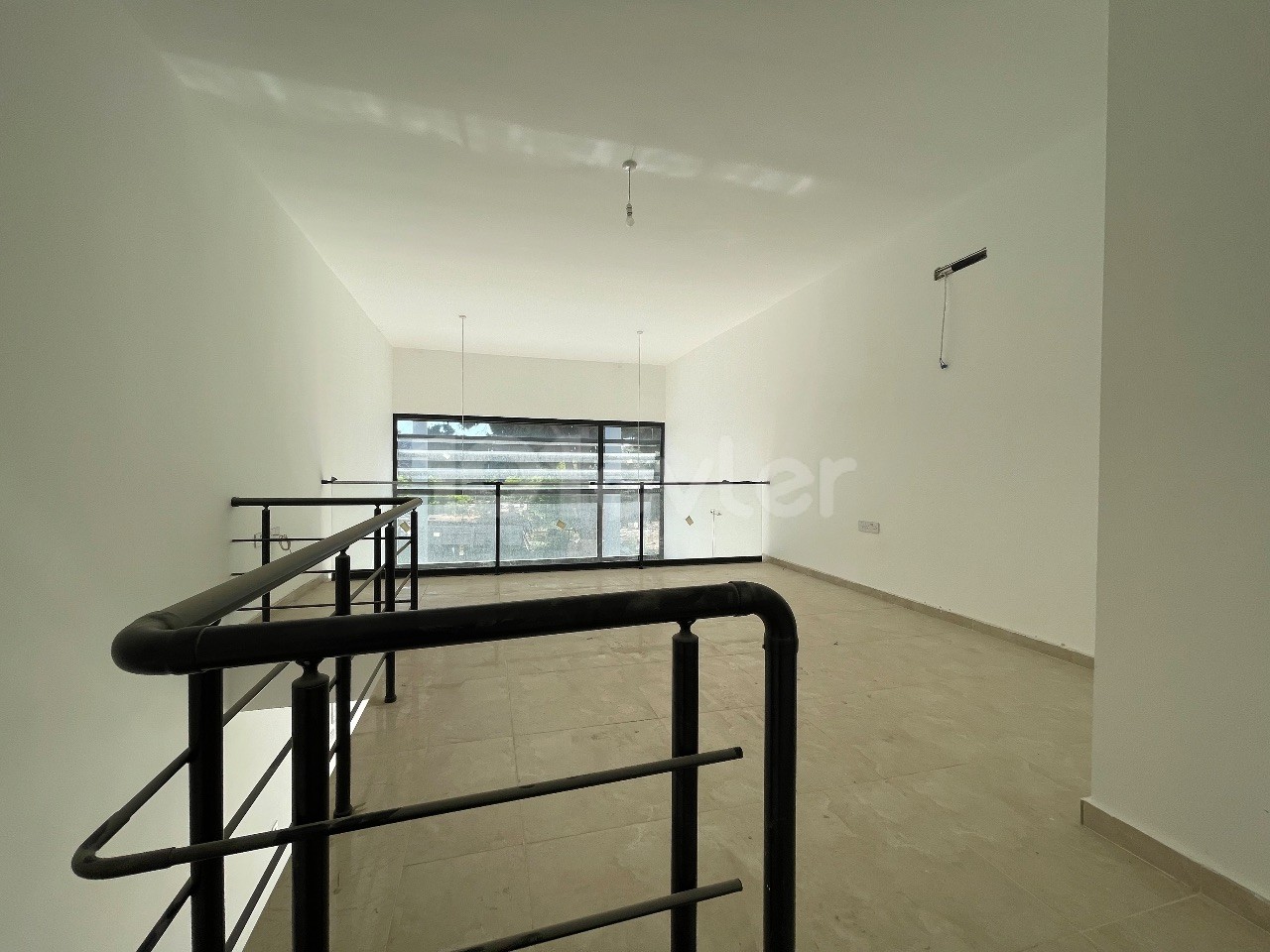 SENDE-storey spacious SHOP FOR SALE ON KARAOGLANoglu STREET ** 