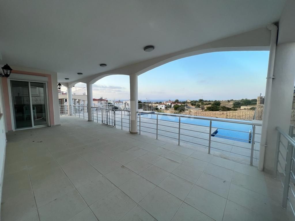 3+1 VILLA WITH PRIVATE POOL FOR SALE IN KARŞIYAKA