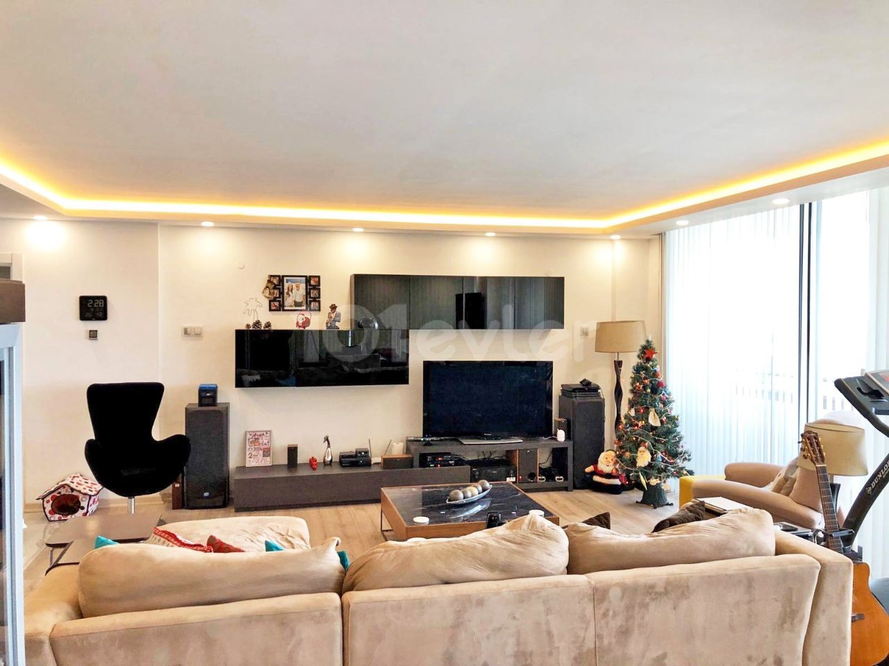 Girne - Akacan Elegance'da Satılık 3+1 Ensuitli Satılık Daire