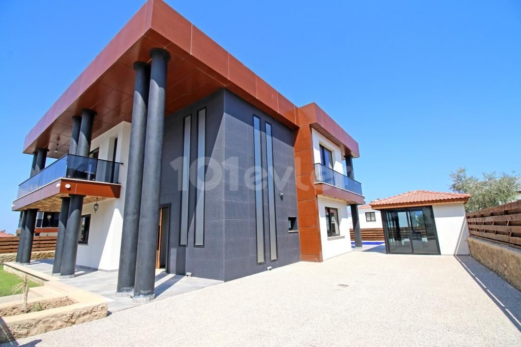 Unique Luxury Villa With Pool In Karakum, Kyrenia