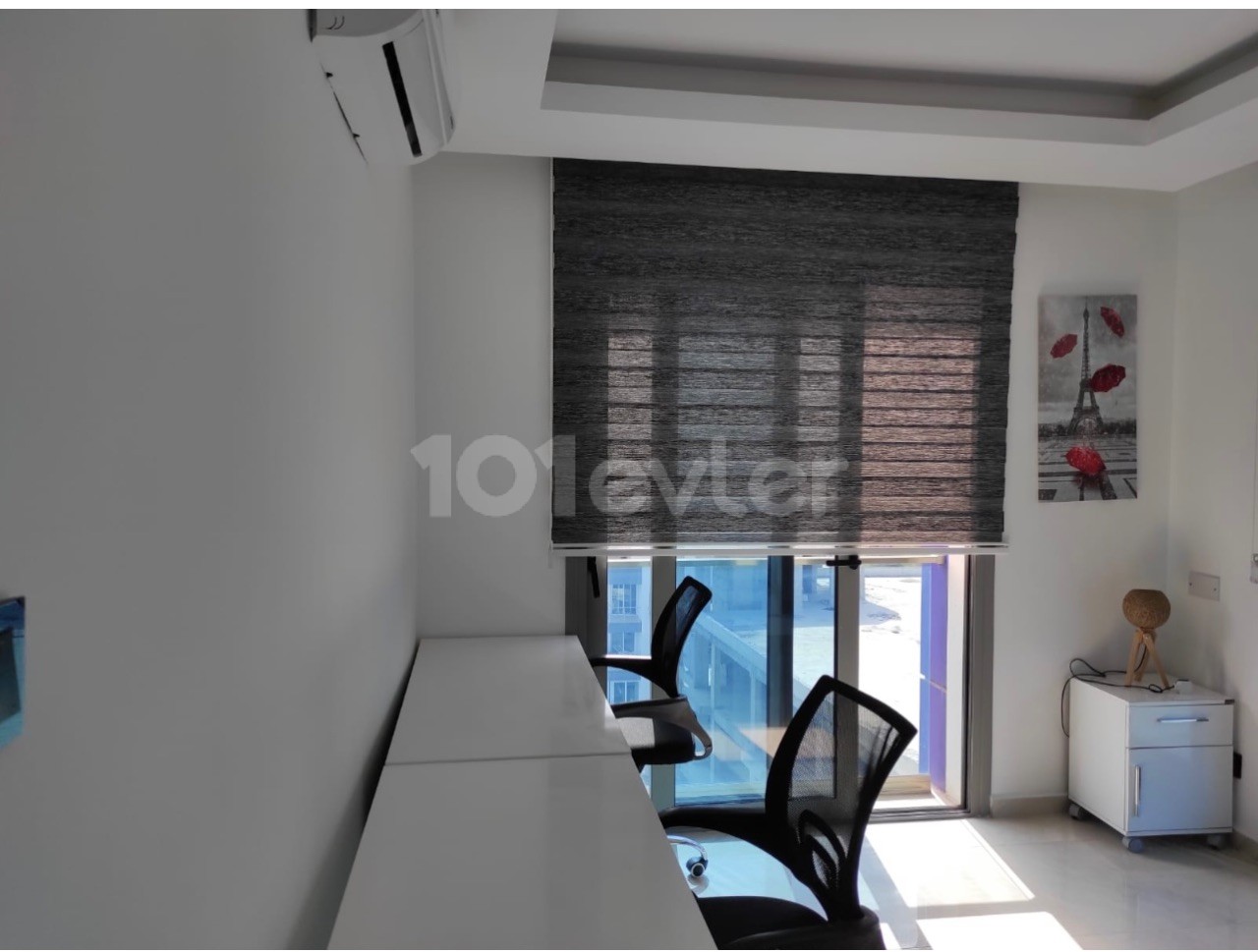 Luxury fully furnished 2 + 1 residence apartment for rent in the center of Kyrenia ** 