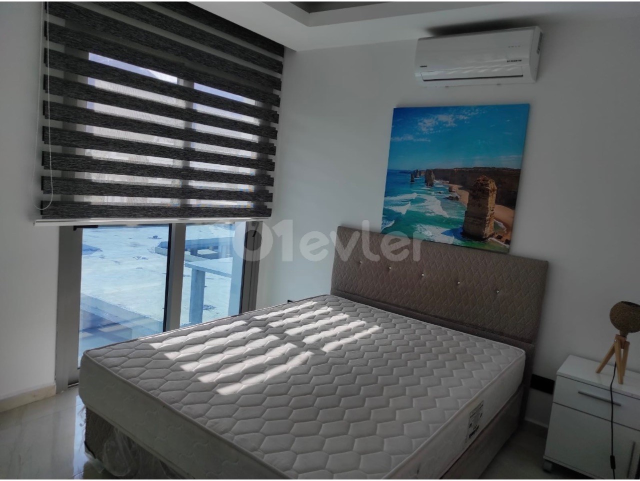 Girne merkezde Kiralık Lüks full eşyalı 2+1 rezidans daire 