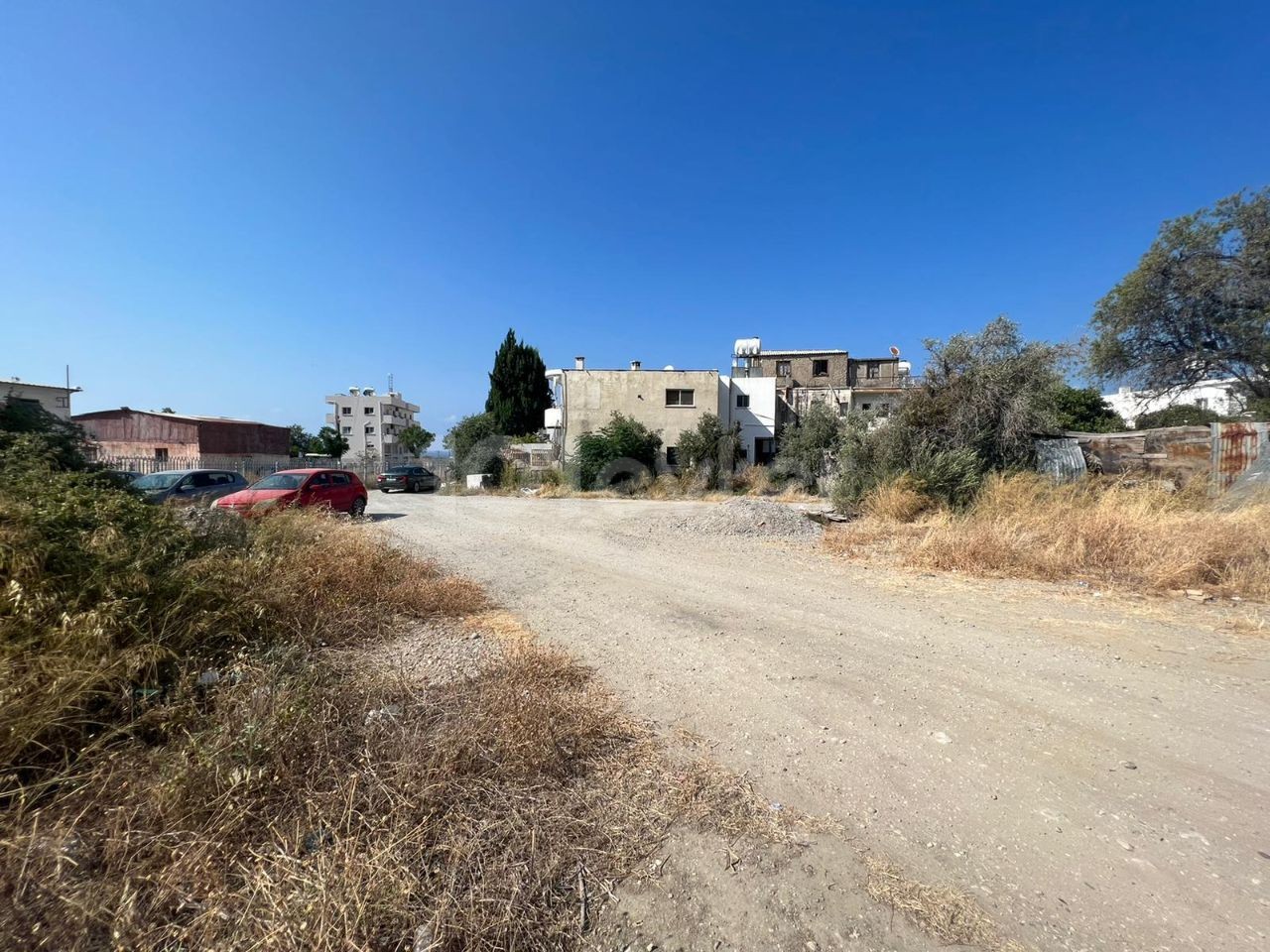 Land for the Floor in Kyrenia Alsancak ** 