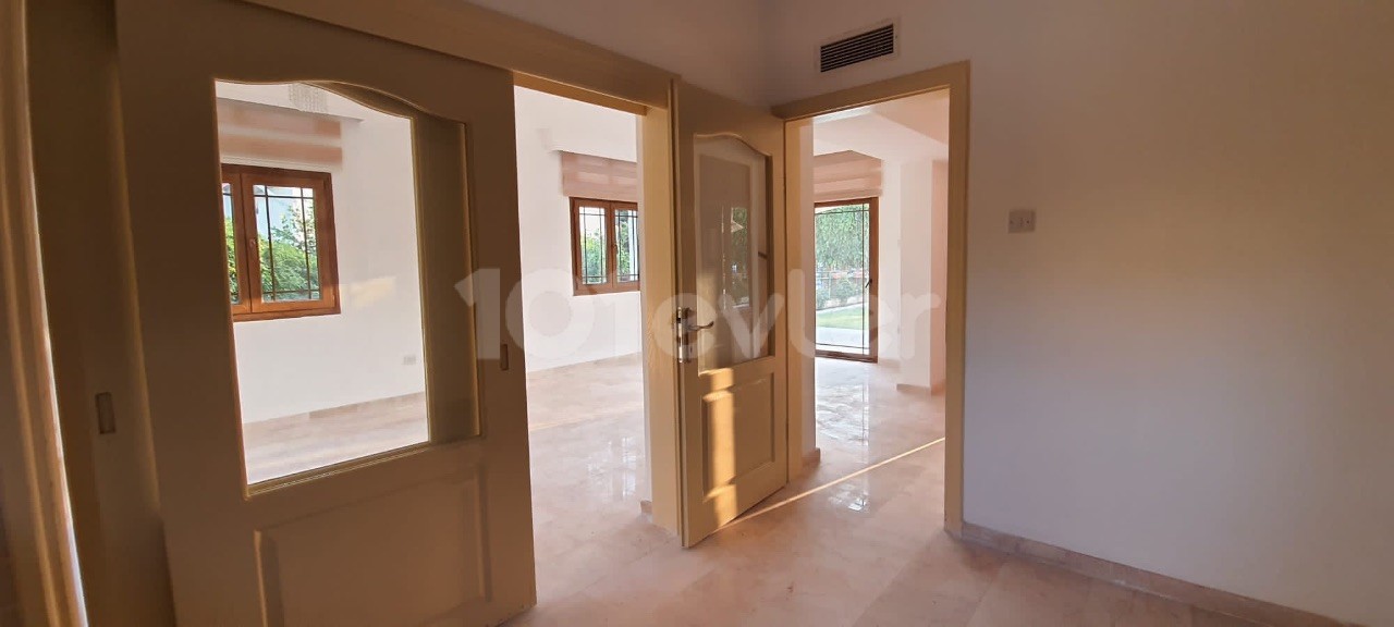 3+1 VILLA FOR SALE IN ALSANCAK, KYRENIA